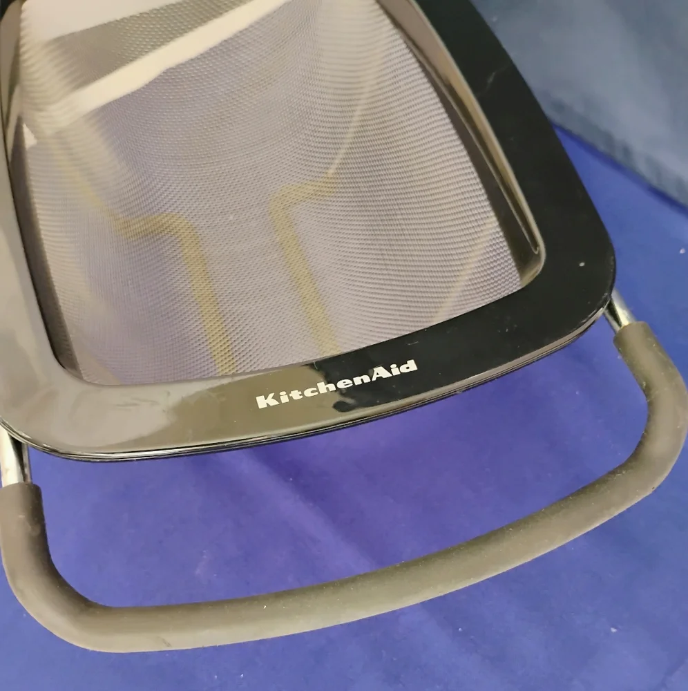 KitchenAid Expandable Colander - Picture 2 of 8